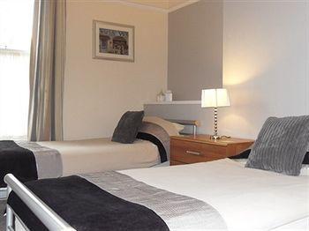 Powys Lodge Скарбъро Екстериор снимка